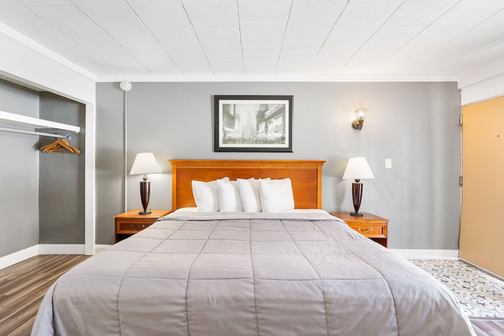 FairBridge Inn & Suites at West Point - photo 20