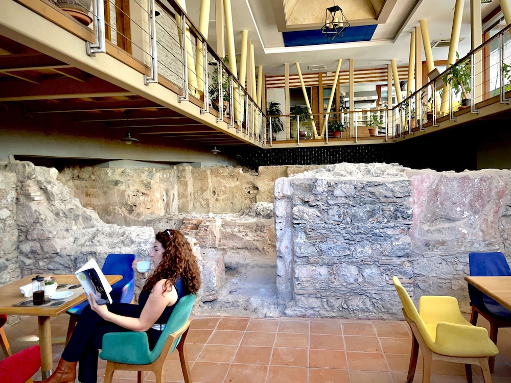 Giritligil Hotel — Manisa