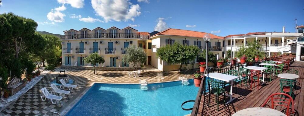 Theofilos Classic Hotel — hotel in Petra
