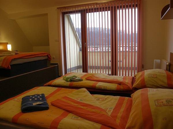 Penzion a Restaurace Simanda - carbon neutral hotel in Prague