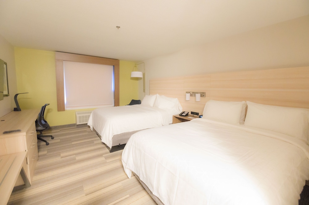 Holiday Inn Express & Suites Dayton East Beavercreek by IHG - photo 9