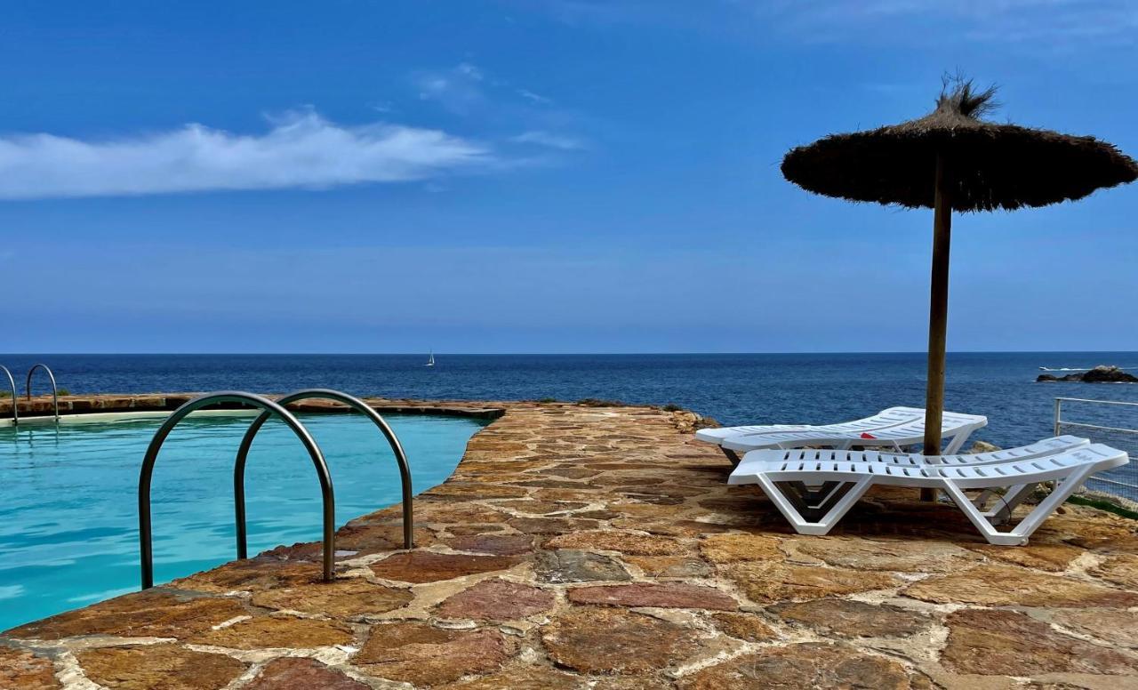 Cap Sa Sal Sa Roca 1 Studio acceso directo al mar — 4-Star Luxury Hotel in Begur, Spain