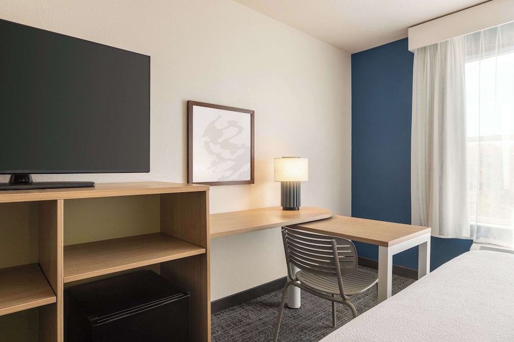 Spark by Hilton Orlando Universal Blvd - photo 10