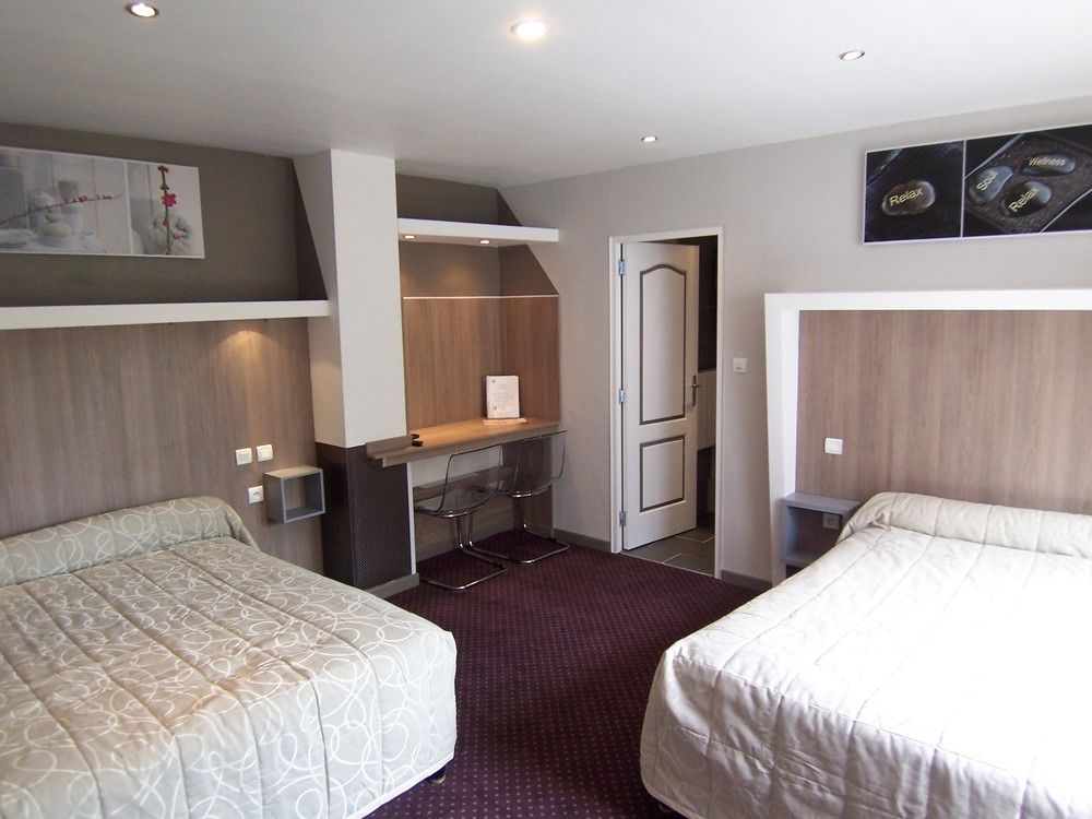 Hôtel Du Stade in Dijon, France