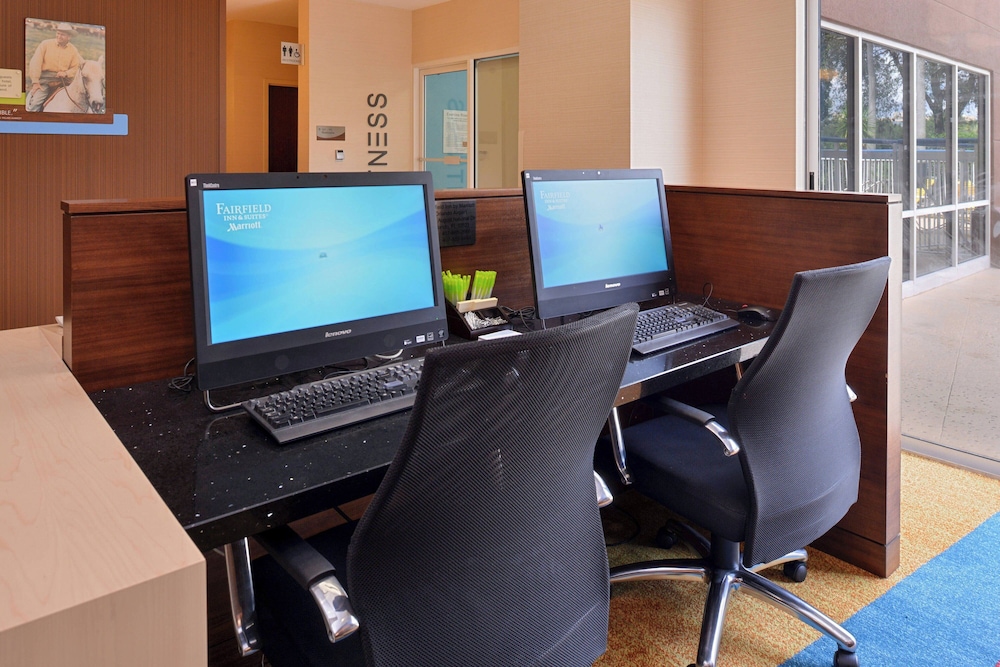 Fairfield Inn By Marriott Orlando Airport - photo 25