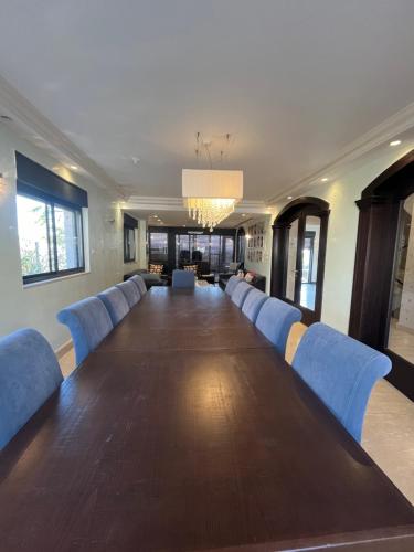 Miriam and Yehuda - last minute hotel in Jerusalem