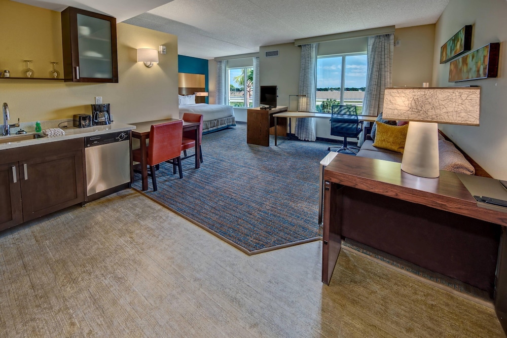 Residence Inn Fort Lauderdale Pompano Beach Central - photo 7