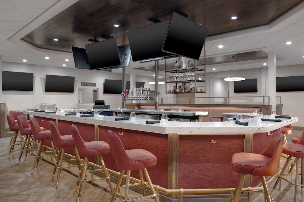 Holiday Inn & Suites Overland Park West by IHG - photo 33