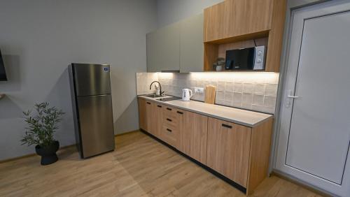 Big studio apt.on Liberty Square