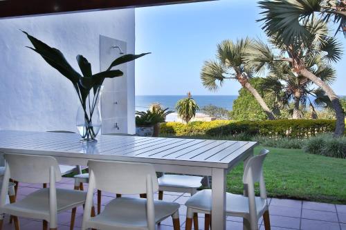 Shorebreak - carbon neutral hotel in Unknown City