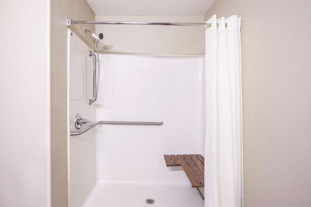 La Quinta Inn by Wyndham Richmond South - photo 17