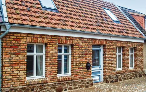 Awesome Home In Bützow With Wifi — 4-Star Luxury Hotel in Buetzow, Germany