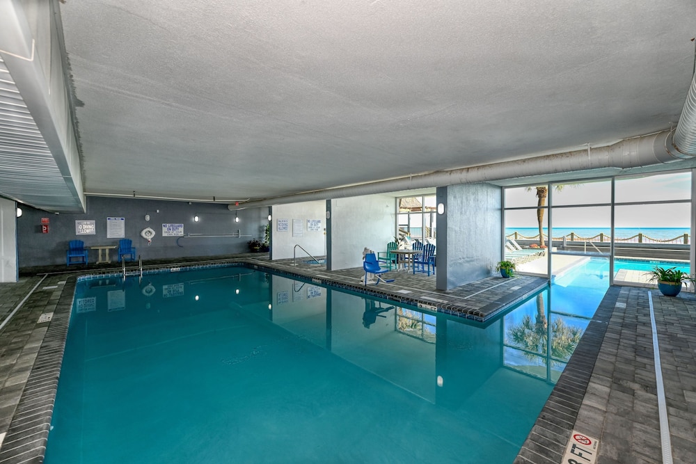 0212 Waters Edge Resort 3 Bedroom Condo by RedAwning - photo 34