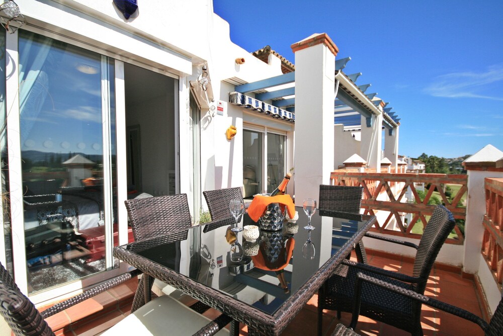 Las Golondrinas Penthouse — 4-Star Luxury Hotel in Mijas, Spain