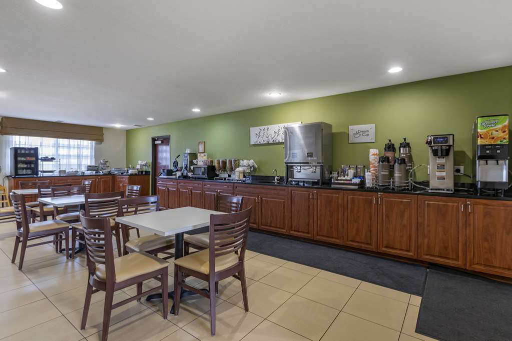 Sleep Inn & Suites Pleasant Hill Des Moines - photo 21