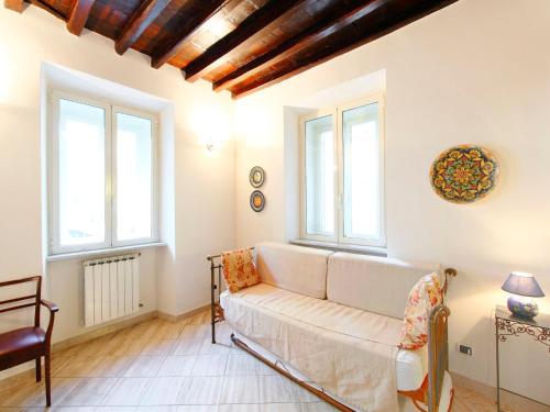 Apartment Vittorio Emanuele 1 by Interhome — 4-Star Luxury Hotel in Rome, Italy