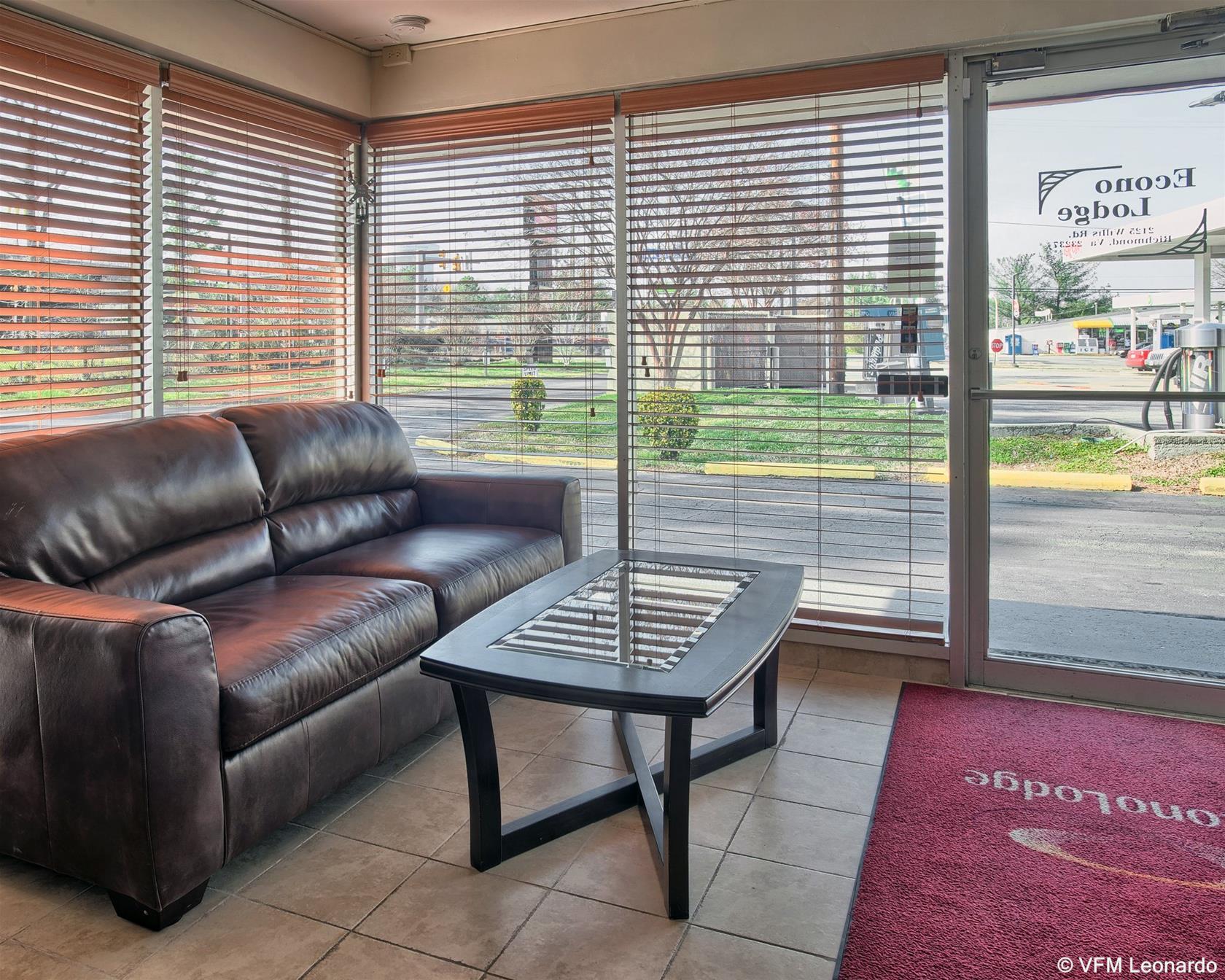 Rodeway Inn Richmond South - photo 8