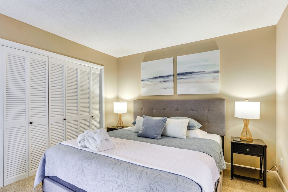Resort Perks Beach Access: Condo in Hilton Head - photo 12