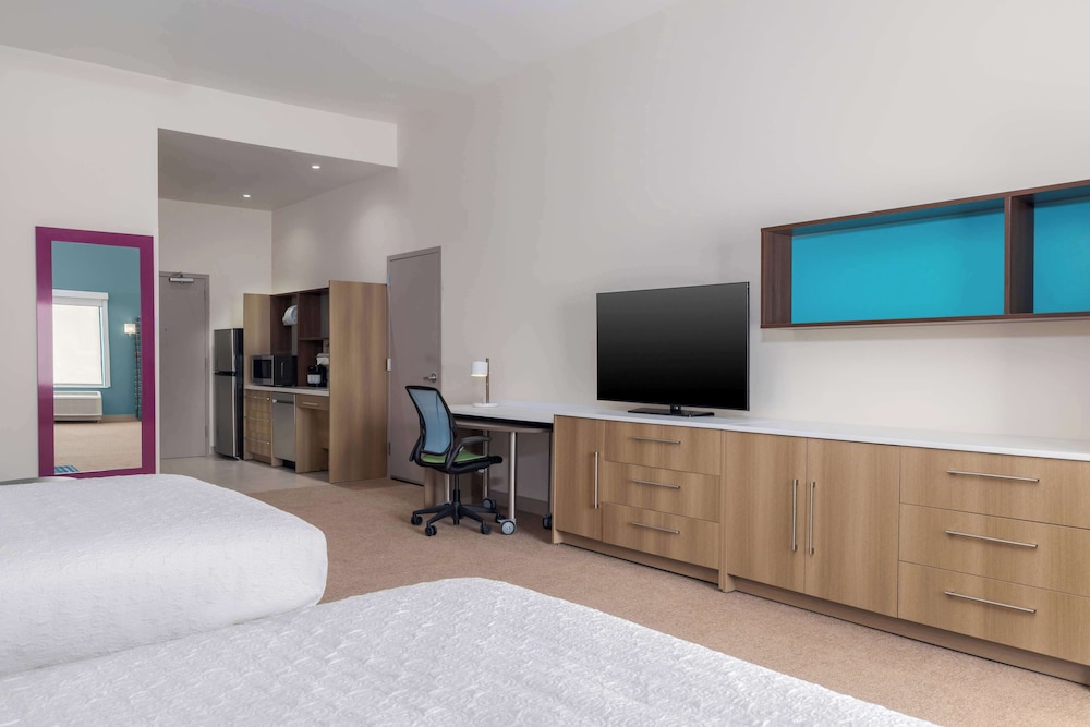 Home2 Suites By Hilton El Centro - photo 12