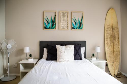 Spacious Surfers Corner Beach Apartment