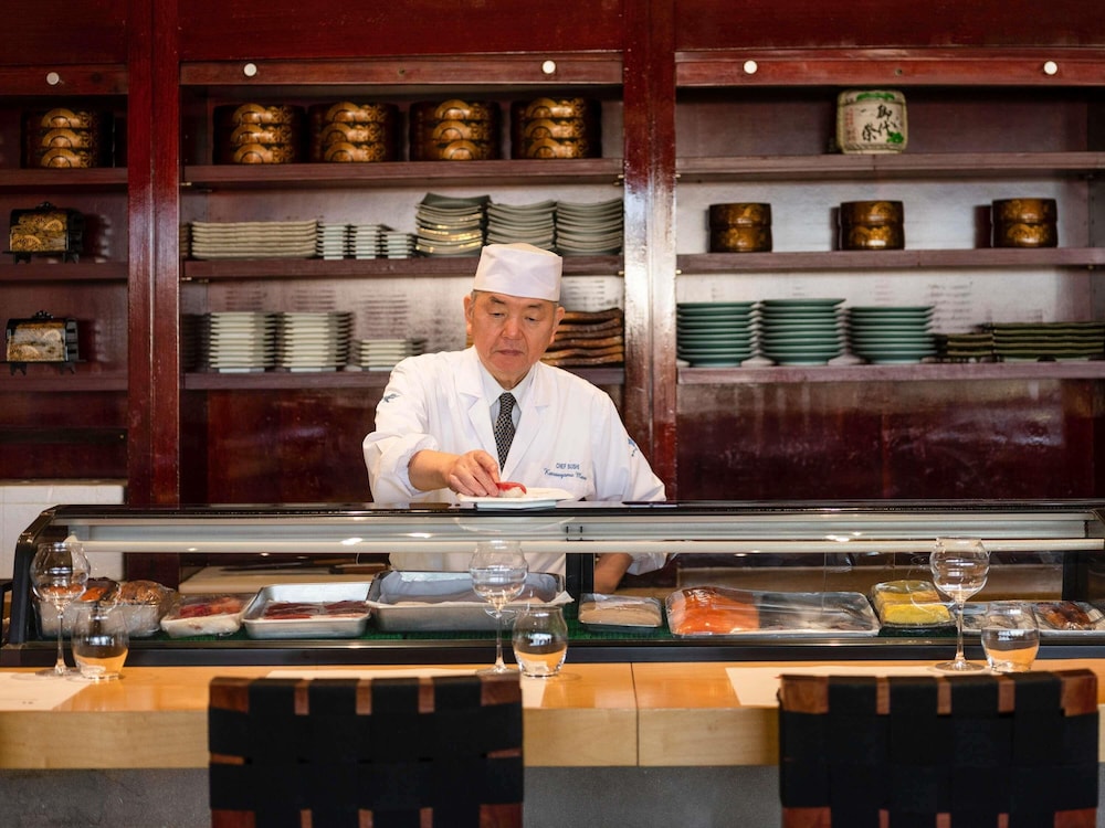 מזון ומשקאות