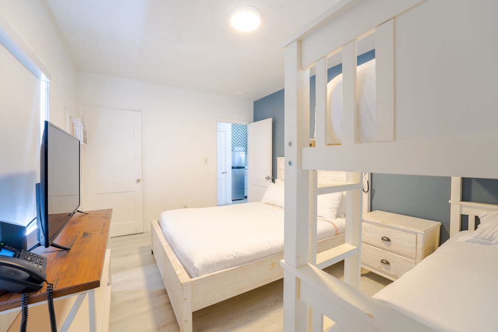 PRAIA Hotel Hollywood - photo 11