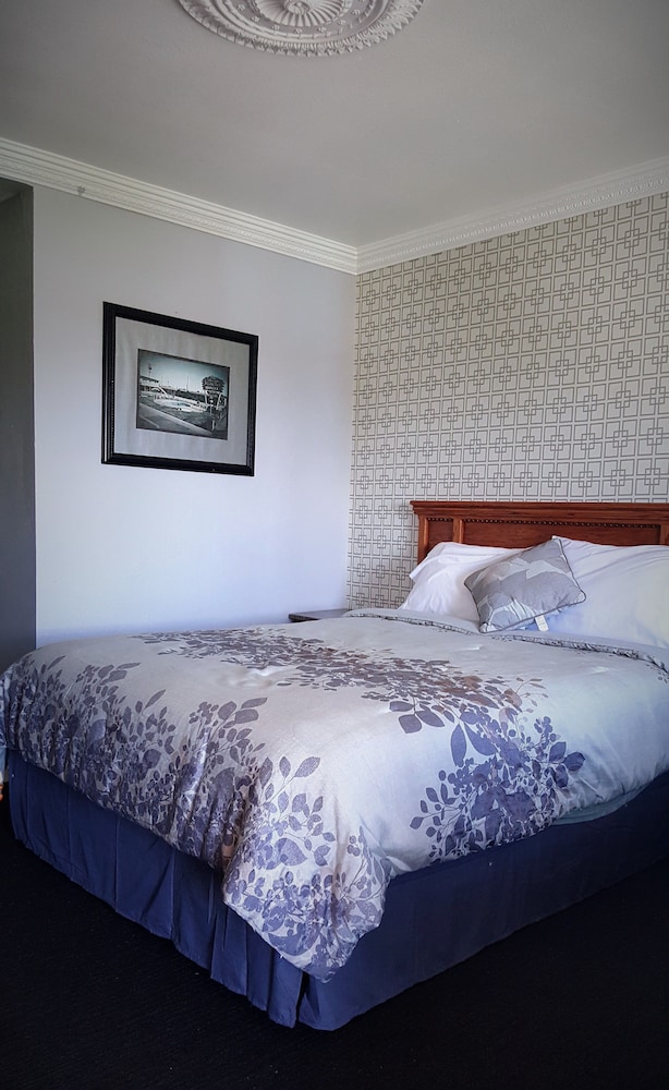 Garden View Inn - photo 21