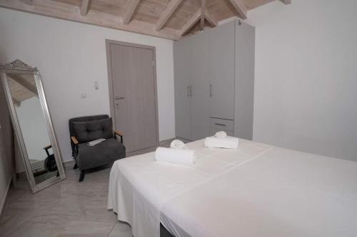 Viola’s petite paradise — Koroni — photo 4