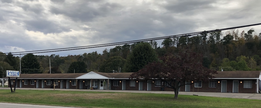 Aldeco Motel - photo 17