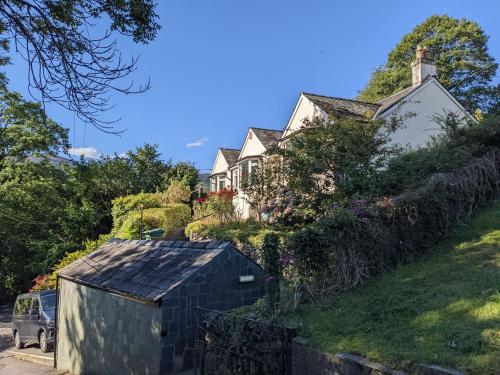 Three Peaks - carbon neutral hotel in Unknown City