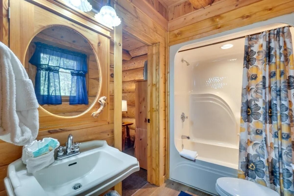 Mammoth Views 2 Bedroom Cabin by Heavenly Views Resort - photo 12