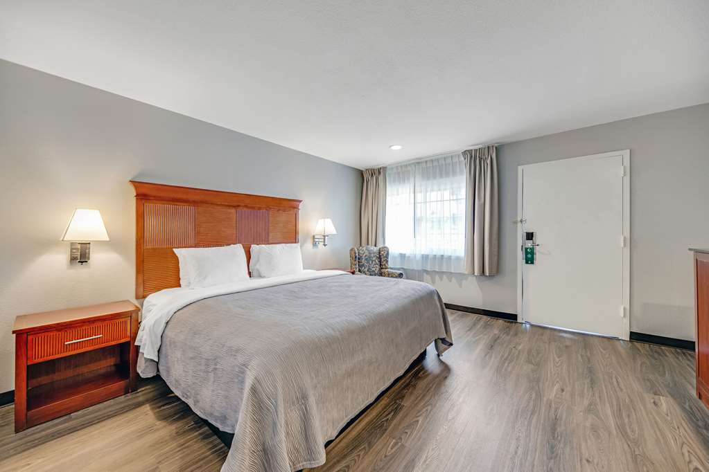 Quality Inn Santa Cruz - photo 14
