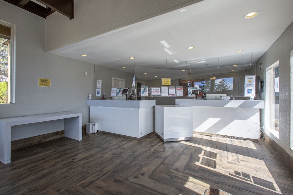 Hotel Aspen InnSuites Flagstaff Grand Canyon - photo 4