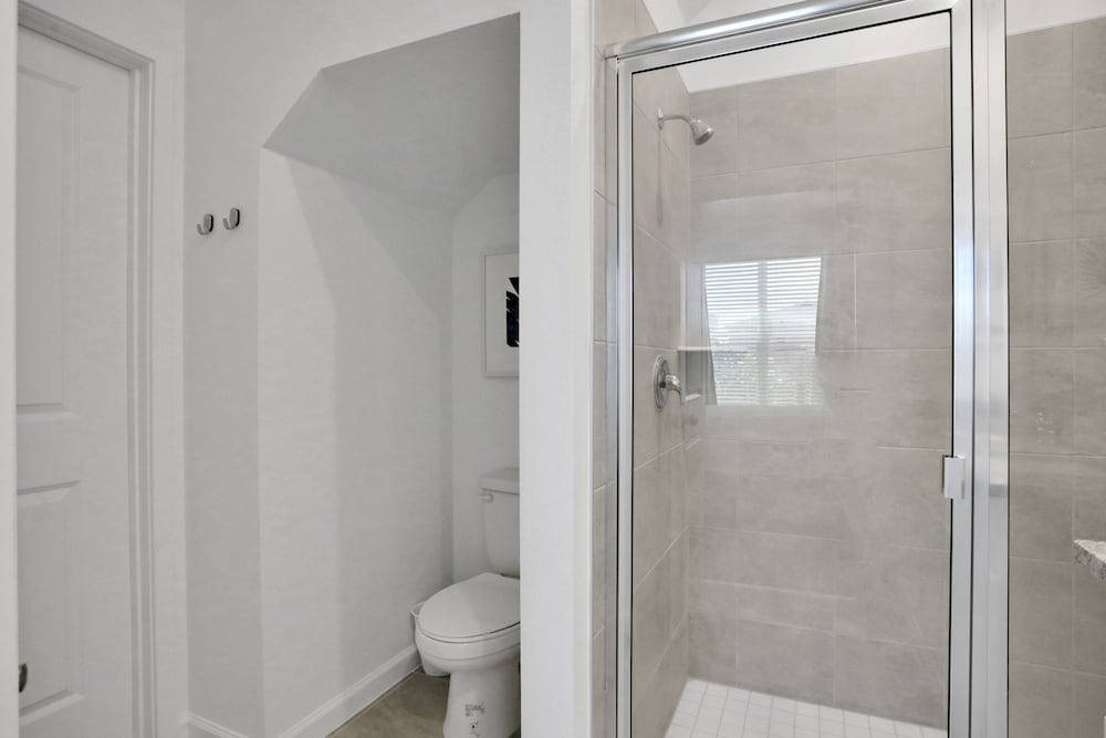 2382zbp Solara Resort 5 Bedroom Townhouse by RedAwning - photo 32