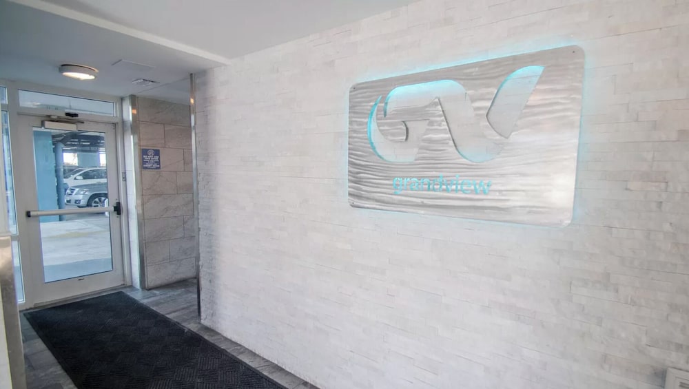 Grandview East Resort 604 Shore is Nice in Panama City Beach, United States