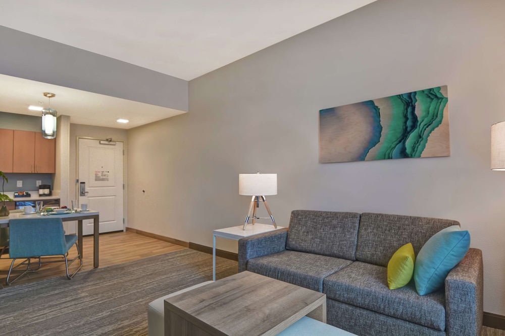 Homewood Suites by Hilton Chula Vista Eastlake - photo 35