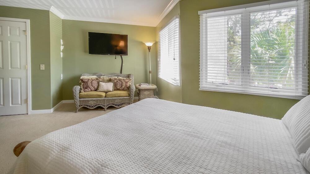 14 Genoa Court at the Sea Pines Resort - photo 4