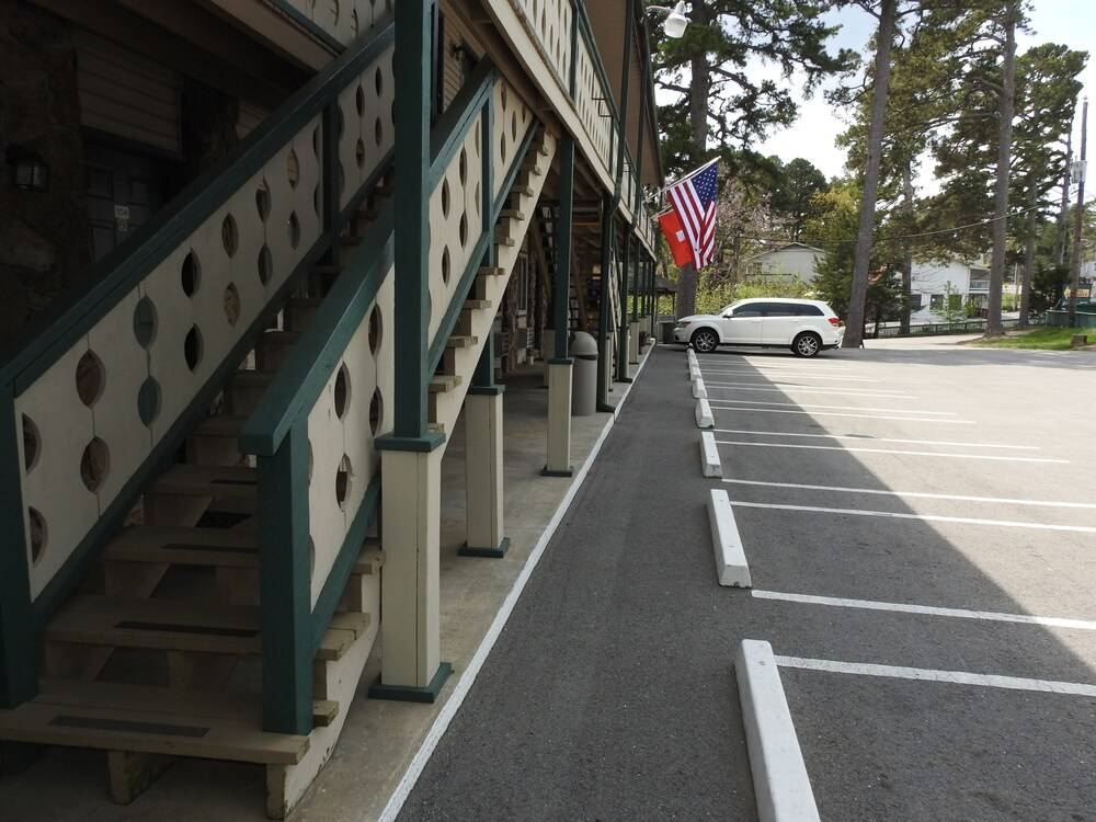 Edelweiss Inn - photo 40