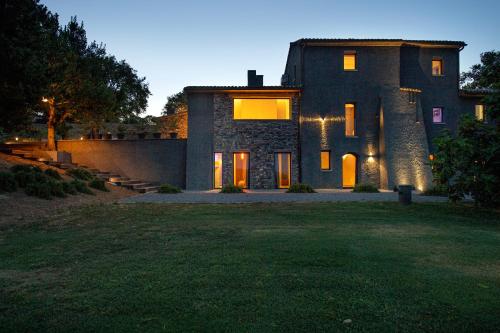 Rara Factory Design House — 4-Star Luxury Hotel in Orvieto, Italy