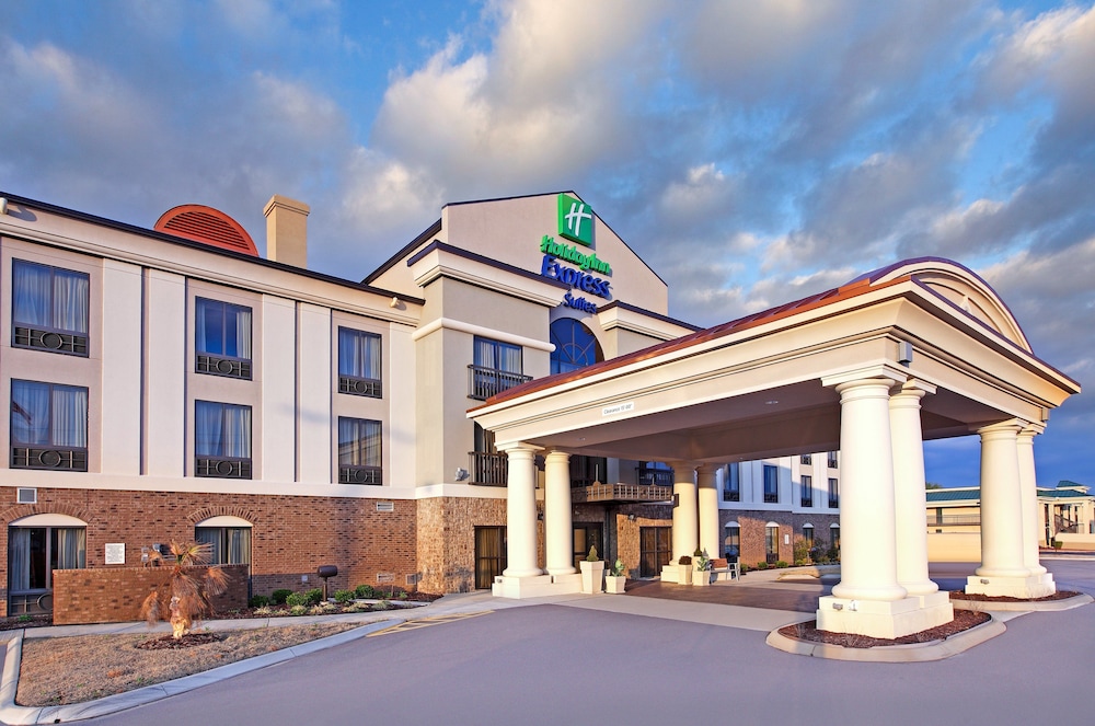 Holiday Inn Express & Suites Covington by IHG - photo 63