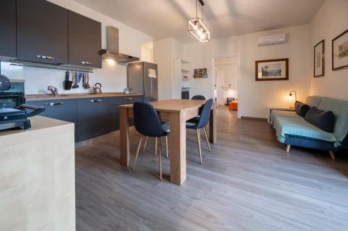 Le quattro palme in Avola, Italy