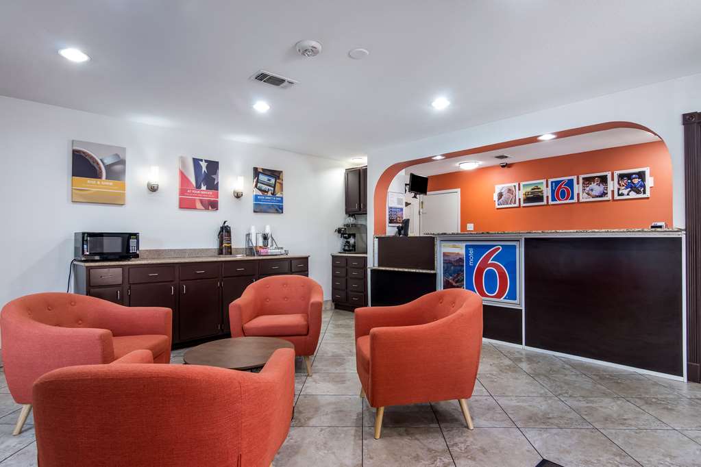 Motel 6 Marshall TX - photo 21