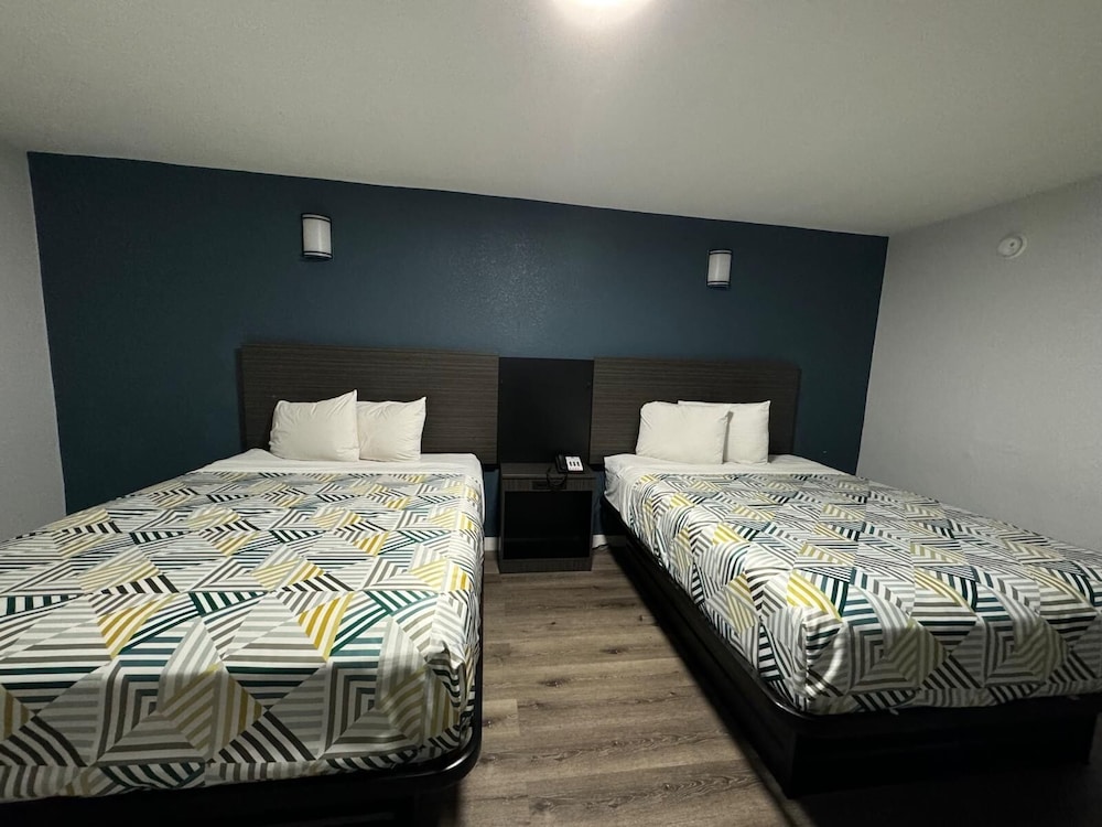 Motel6 Greenwood MS - photo 7