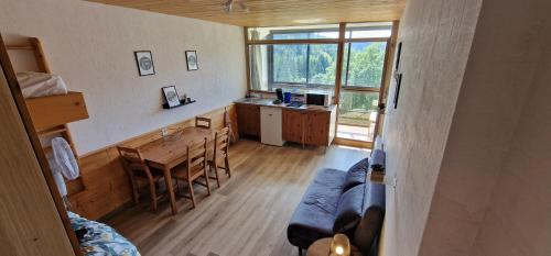 Le Belle Hutte — La Bresse