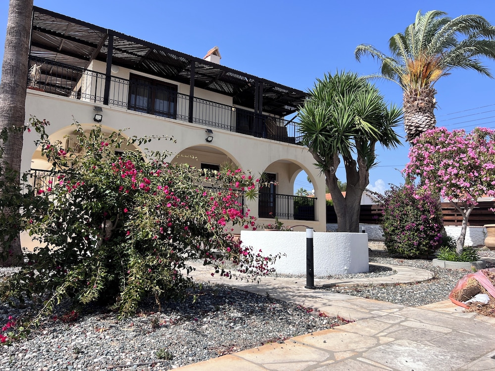 Charming Erimi Villa With Private Pool and Garden View