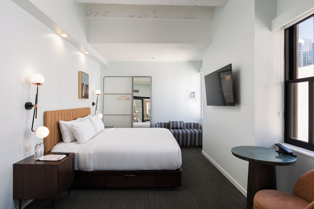 The Guild Hotel San Diego Downtown a Marriott Tribute Portfolio Hotel - photo 11