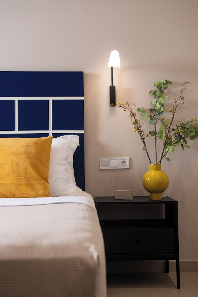 Living Yard Thissio - last minute hotel in Athens