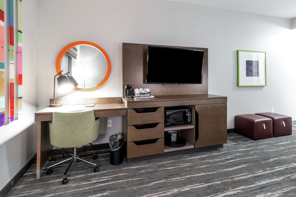 Hampton Inn Locust Grove - photo 10