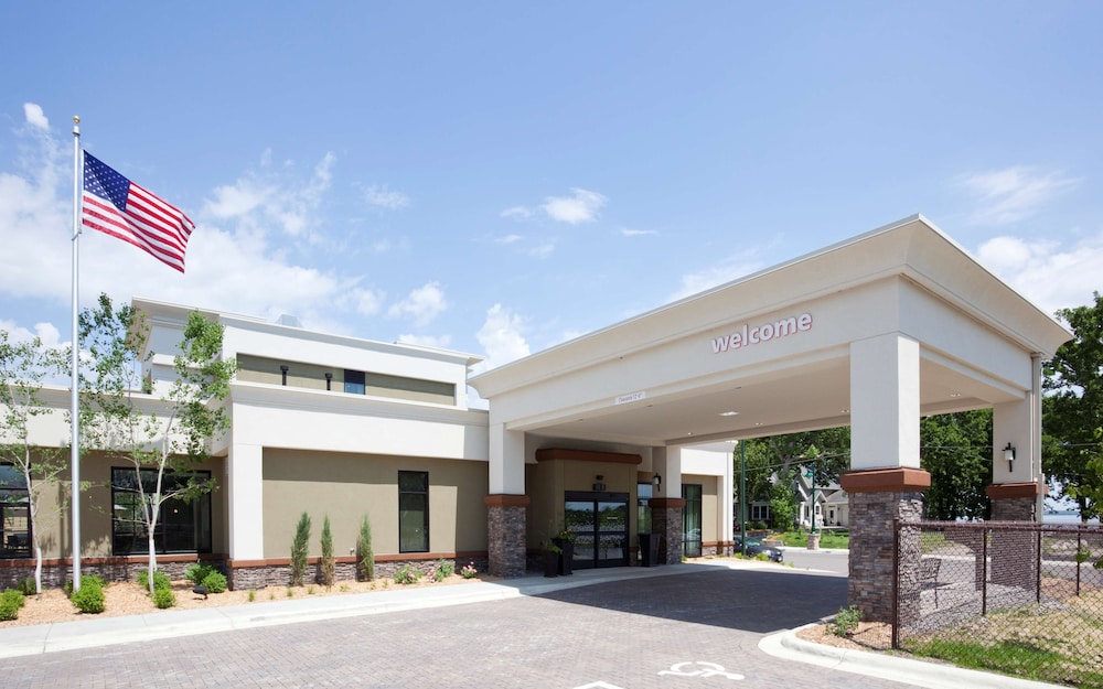 Hampton Inn Spicer Green Lake - photo 44