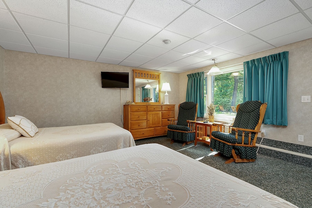Towne Lyne Motel - photo 113